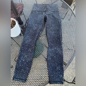 lululemon athletica Black and White Speckled Leggings. Like new